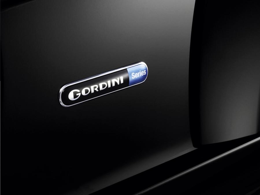  Renault Twingo RS Gordini 2009 года  (фото 12 из 24)